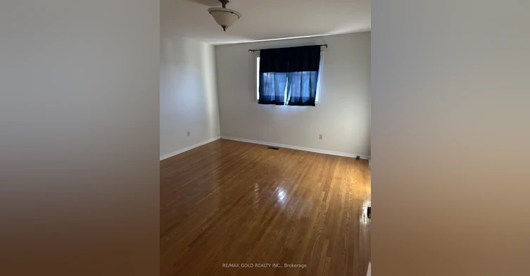 7463 Sigsbee Drive, Mississauga, ON, L4T 3S5 - 8