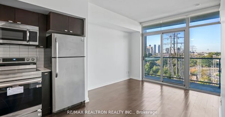 504-105 The Queensway Avenue, Toronto, ON, M6S 5B5 - 8