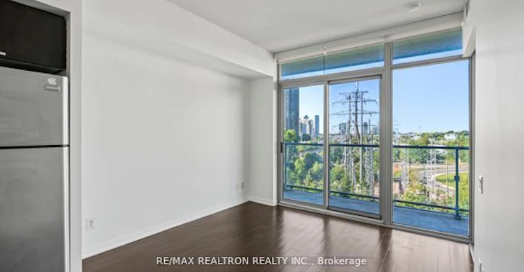 504-105 The Queensway Avenue, Toronto, ON, M6S 5B5 - 15