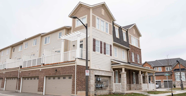 3266 Charles Fay Passage, Oakville, ON, L5M 7B5