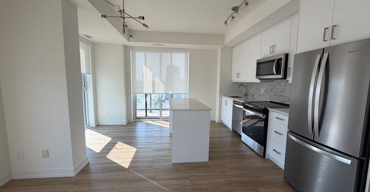 1307-345 Wheat Boom Drive W, Oakville, ON, L6H 7X4 - 10