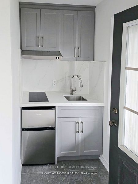 MAIN-11 Telegraph Street, Brampton, ON, L6Z 0H9 - 11