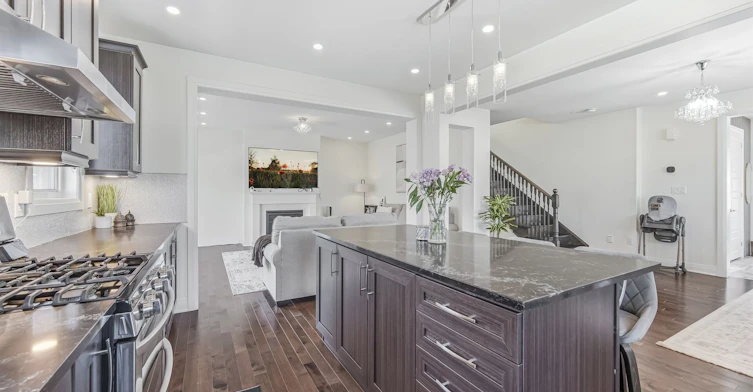 Upper-744 Kennedy Circle E, Milton, ON, L9E 1R9 - 19