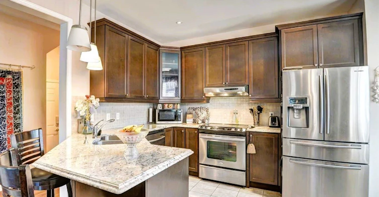 2 Clenston Road, Brampton, ON, L7A 0P6 - 4