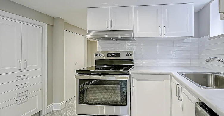 BSMT-554 Caledonia Road, Toronto, ON, M6E 4V4 - 15