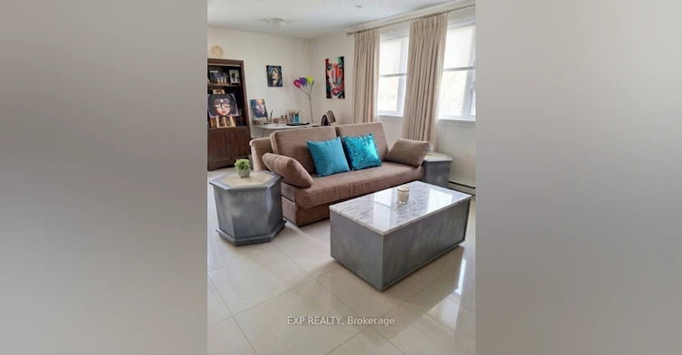 3-256 Lakeshore Road E, Mississauga, ON, L5G 1G9 - 4