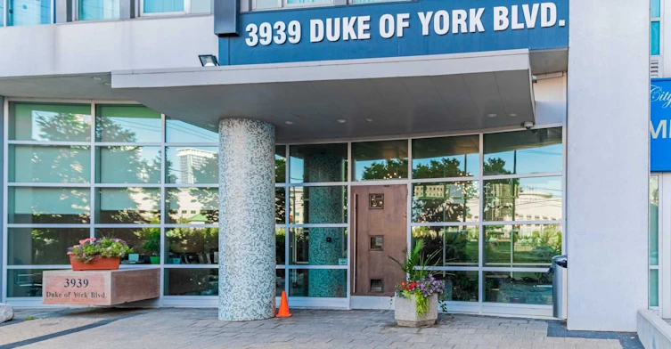 913-3939 Duke Of York Boulevard, Mississauga, ON, L5B 4N2 - 2