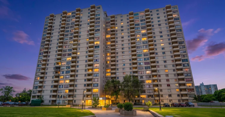 1008-340 Dixon Road, Toronto, ON, M9R 1T1