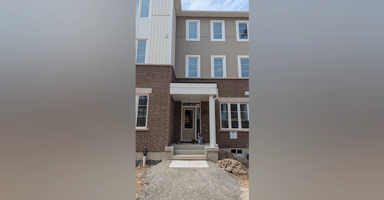 51-1478 Rutland Crescent, Milton, ON, L9E 2K6 - 2