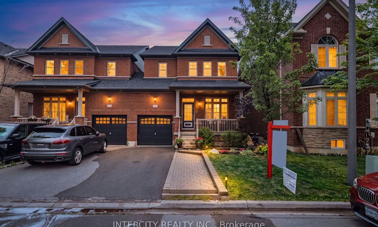 162 Holmes Crescent