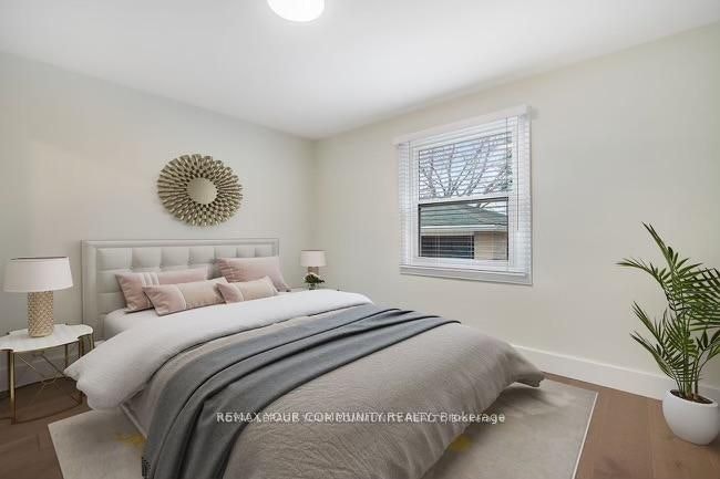 Main-42 Lockerbie Avenue, Toronto, ON, M9N 3A2 - 7