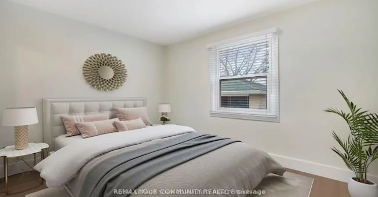 Main-42 Lockerbie Avenue, Toronto, ON, M9N 3A2 - 7