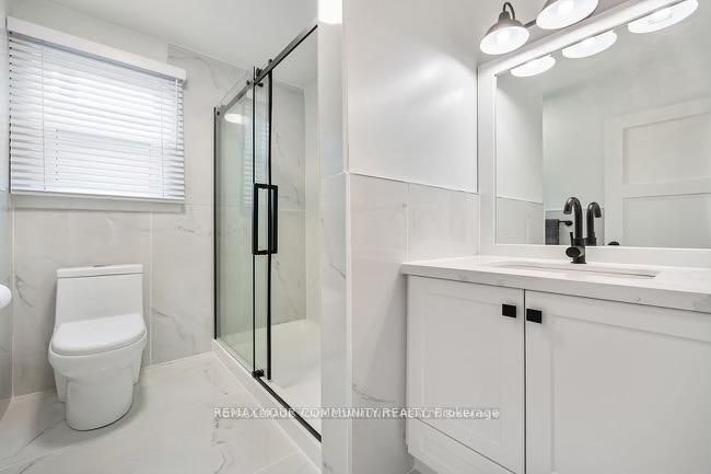 Main-42 Lockerbie Avenue, Toronto, ON, M9N 3A2 - 6