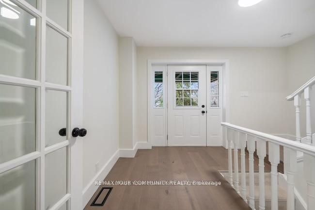 Main-42 Lockerbie Avenue, Toronto, ON, M9N 3A2 - 9