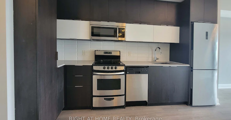 4805-56 Annie Craig Drive, Toronto, ON, M8V 0C8 - 7