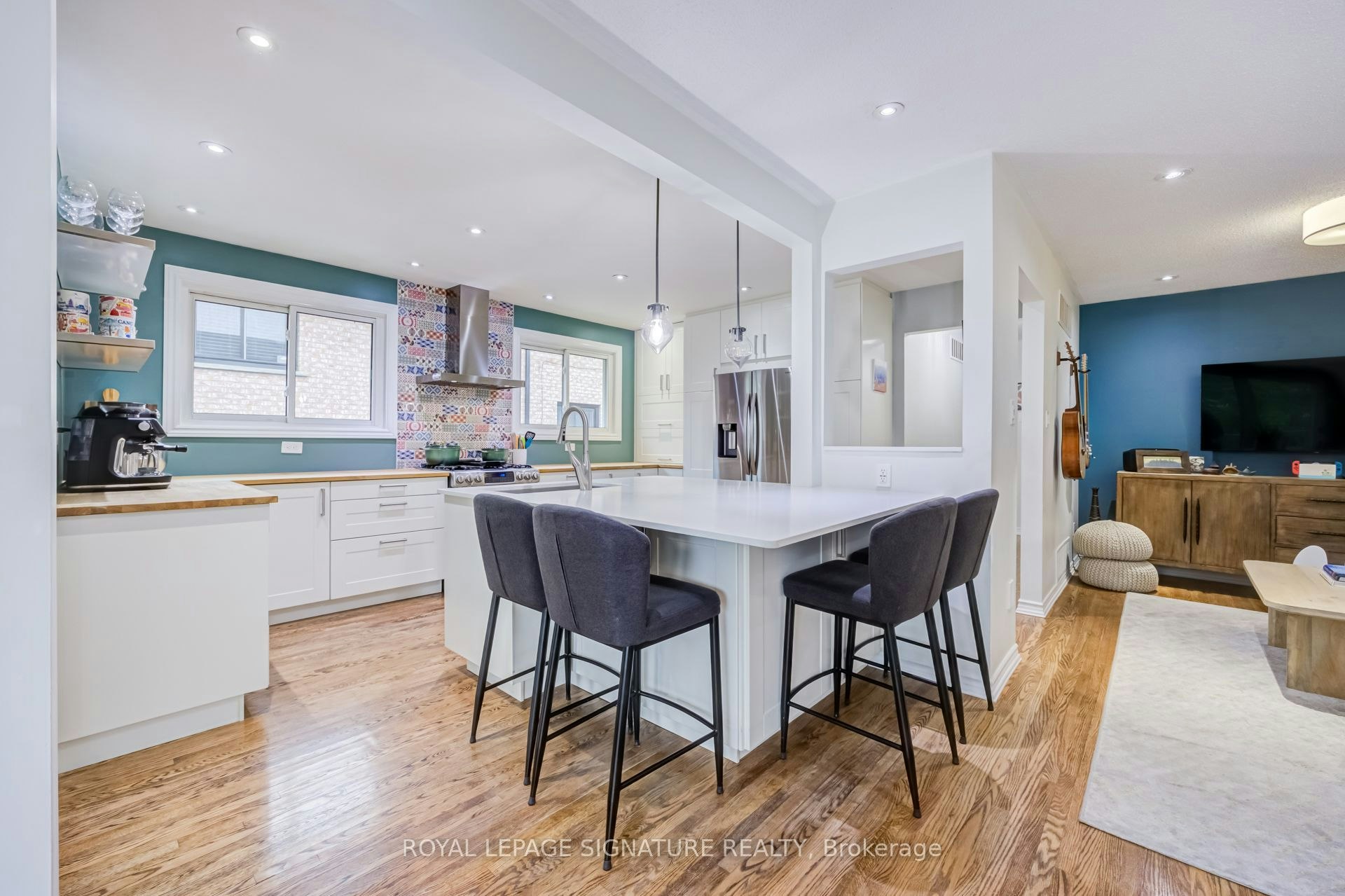 199 Chalfield Lane, Mississauga, ON, L4Z 1K9