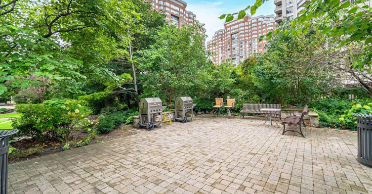 906-3880 Duke Of York Boulevard, Mississauga, ON, L5B 4M7 - 21