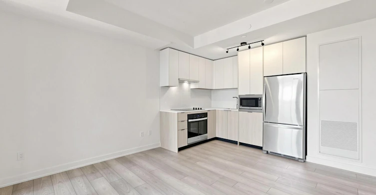 819-1007 The Queensway N/A, Toronto, ON, M8Z 0H4 - 4