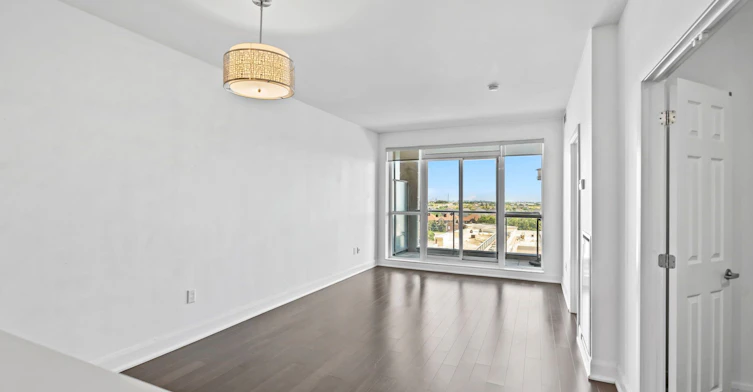 606-2470 Prince Michael Drive, Oakville, ON, L6H 0G9 - 15