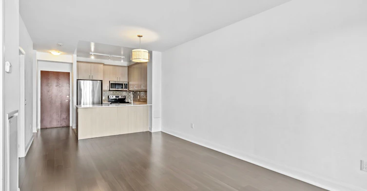 606-2470 Prince Michael Drive, Oakville, ON, L6H 0G9 - 18