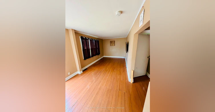 7118 Goreway Drive, Mississauga, ON, L4T 2T6 - 5
