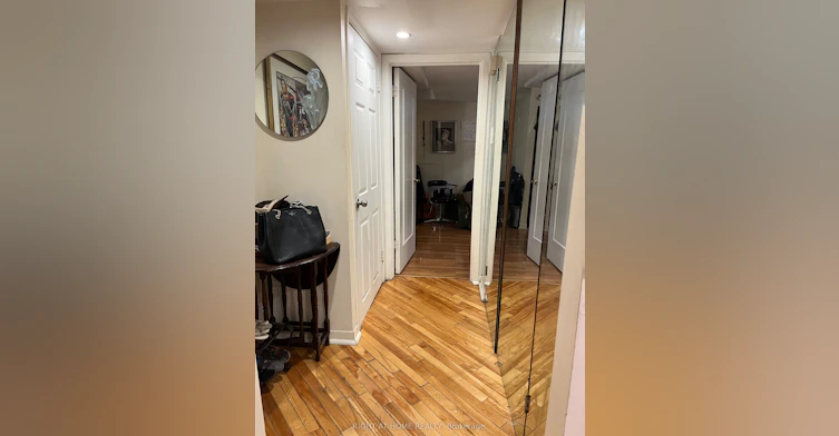 157 Medland Street, Toronto, ON, M6P 2N4 - 4