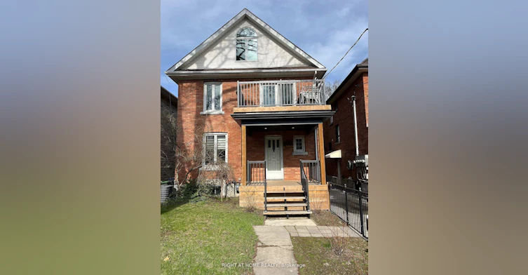 157 Medland Street, Toronto, ON, M6P 2N4
