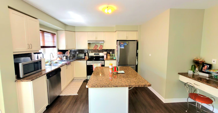 21 Billiter Road W, Brampton, ON, L7A 4G8 - 12