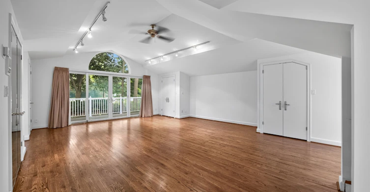 32 Edenbrook Hill, Toronto, ON, M9A 3Z6 - 34