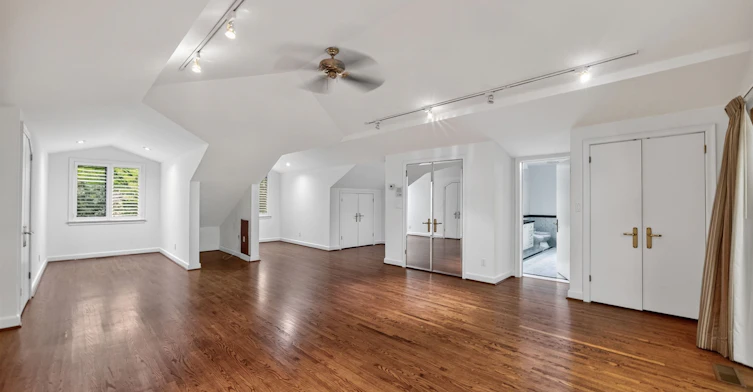 32 Edenbrook Hill, Toronto, ON, M9A 3Z6 - 36