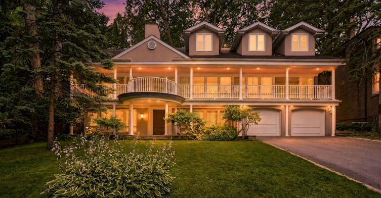 32 Edenbrook Hill, Toronto, ON, M9A 3Z6 - 2