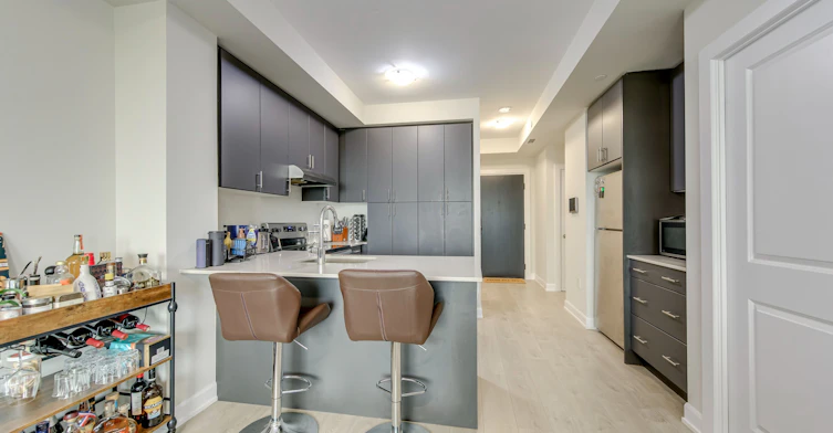521-3200 William Coltson Avenue, Oakville, ON, L6H 7W6 - 9