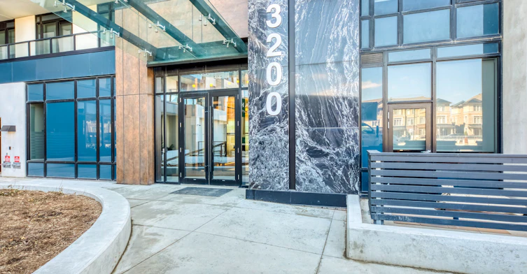 521-3200 William Coltson Avenue, Oakville, ON, L6H 7W6 - 2