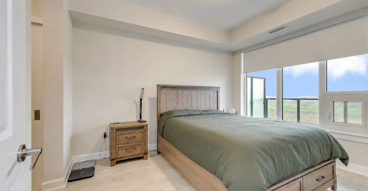 521-3200 William Coltson Avenue, Oakville, ON, L6H 7W6 - 12