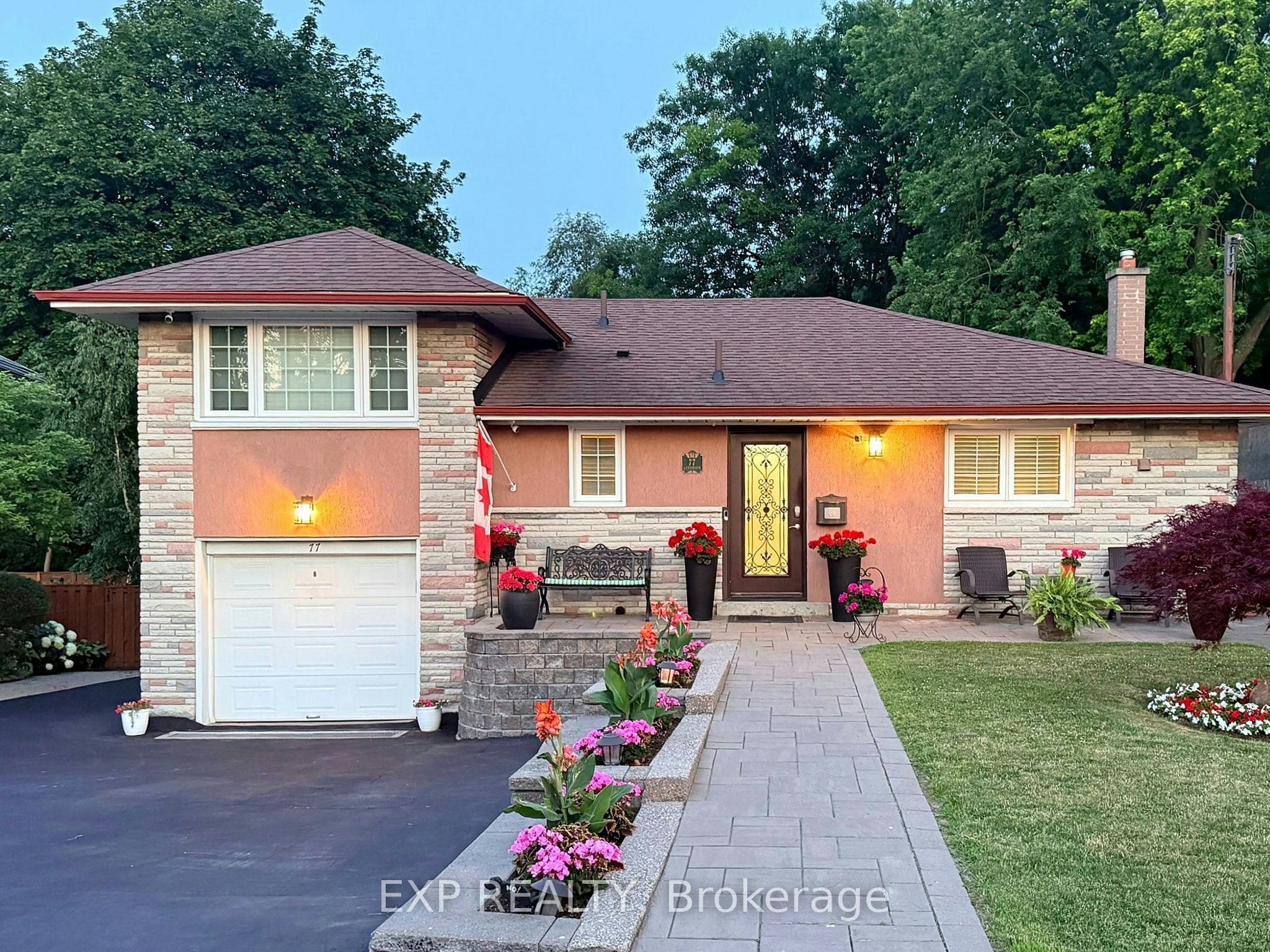 77 Letchworth Crescent, Toronto, ON, M3M 1Z1