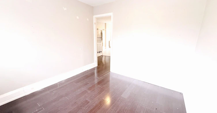 2nd Flr-51 Parkdale Road, Toronto, ON, M6R 1E3 - 9