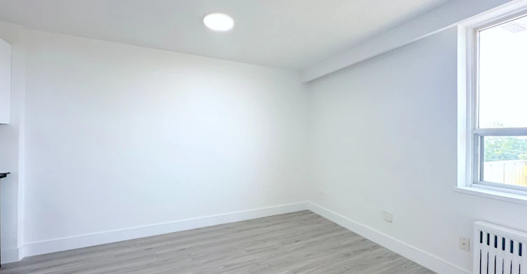 303-79 Jameson Avenue, Toronto, ON, M6K 2V3 - 7