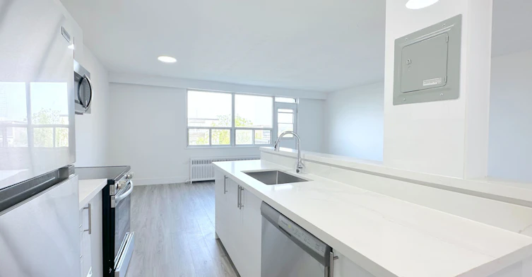 716-79 Jameson Avenue, Toronto, ON, M6K 2V3 - 2