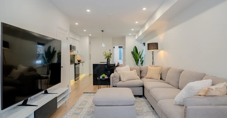 2-55 Innes Avenue, Toronto, ON, M6E 1N1 - 11