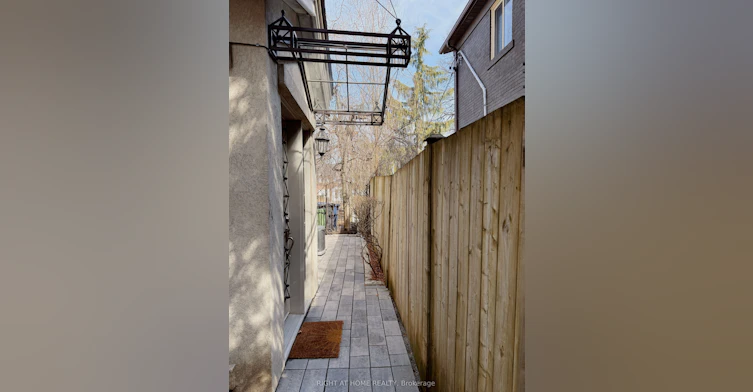 1-1186 Royal York Road, Toronto, ON, M9A 4B3 - 25