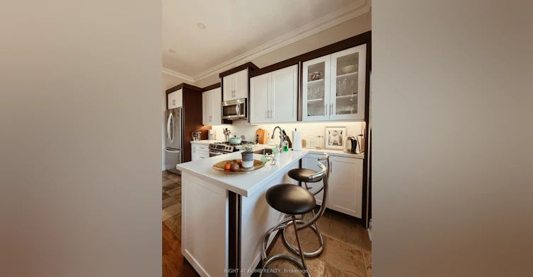 1-1186 Royal York Road, Toronto, ON, M9A 4B3 - 4