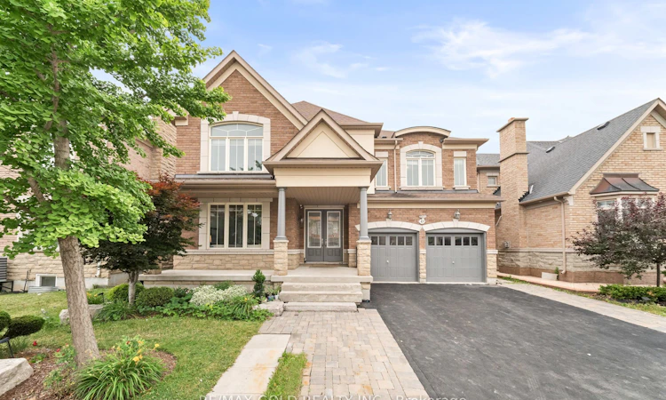 43 Midsummer Drive