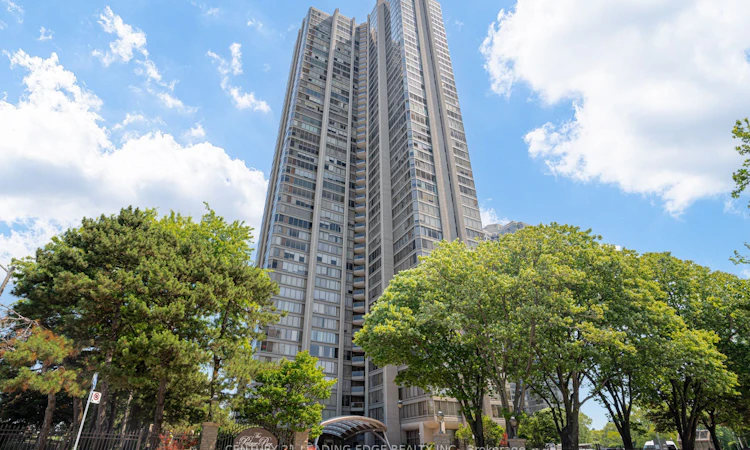 3706-2045 Lake Shore Boulevard W