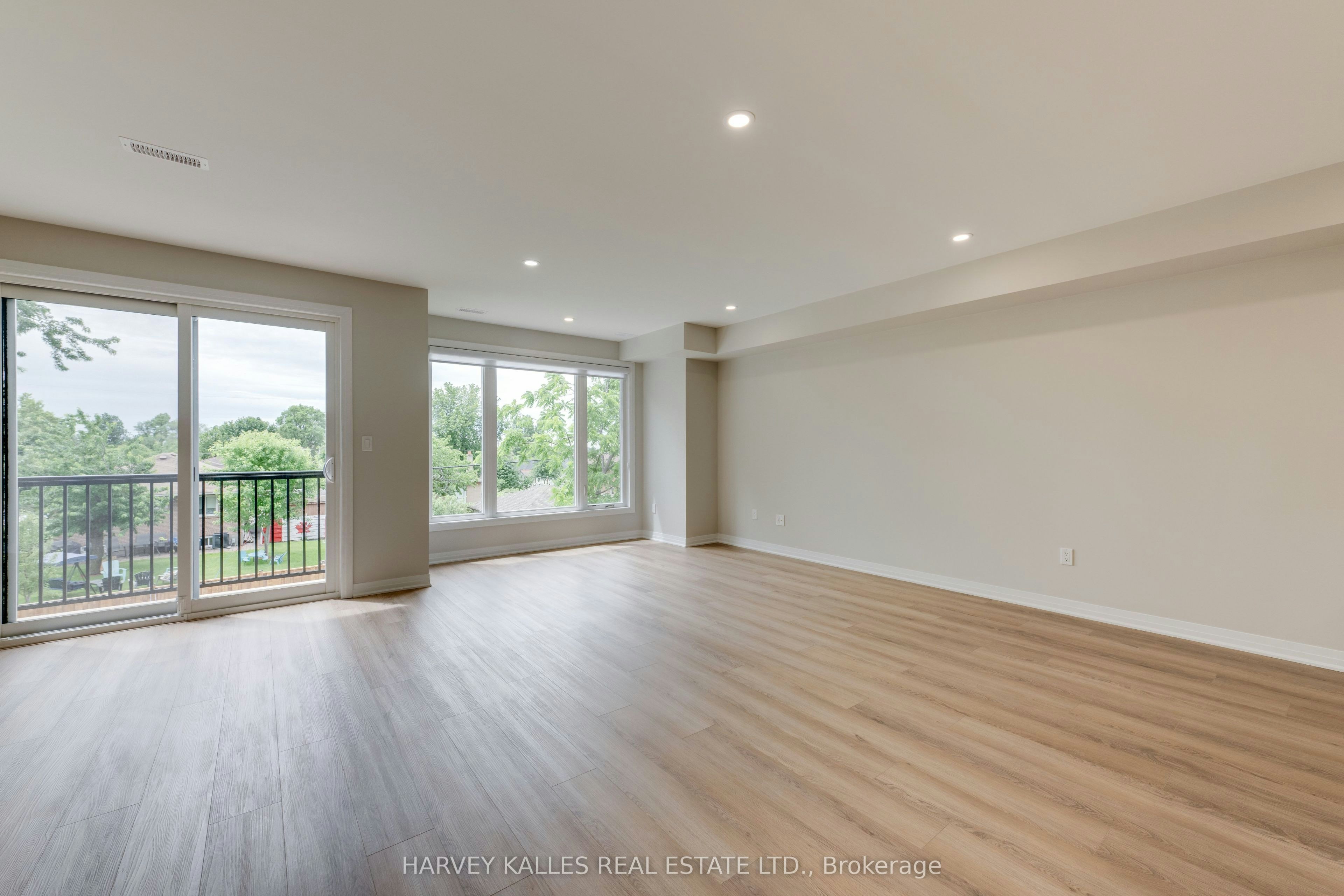 2-165 Spalding Road, Toronto, ON, M3K 1K3 - 8