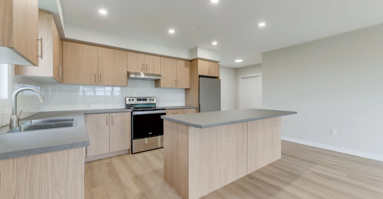 2-165 Spalding Road, Toronto, ON, M3K 1K3 - 8