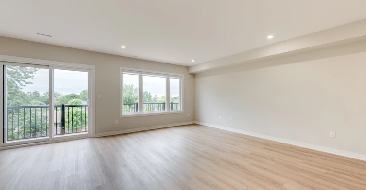 2-165 Spalding Road, Toronto, ON, M3K 1K3 - 3