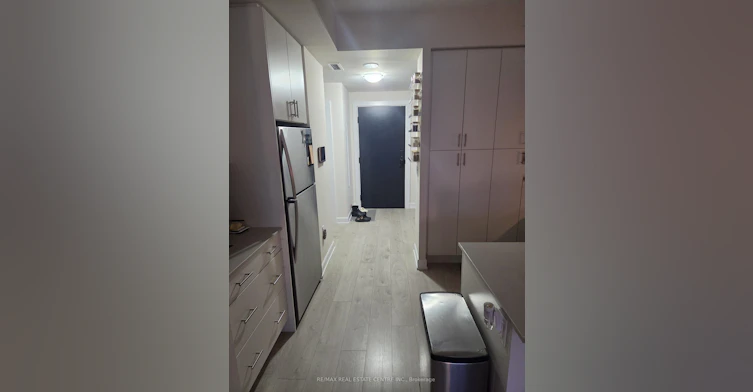 810-3200 William Colston Avenue, Oakville, ON, L6H 7W6 - 10