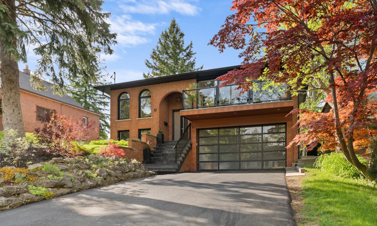 10 Wingrove Hill