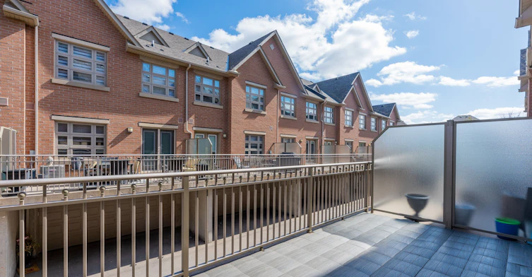 55-2460 Prince Michael Drive N, Oakville, ON, L6H 0G8 - 9