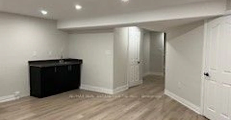 1230 Trudeau Drive, Milton, ON, L9E 1Y6 - 40